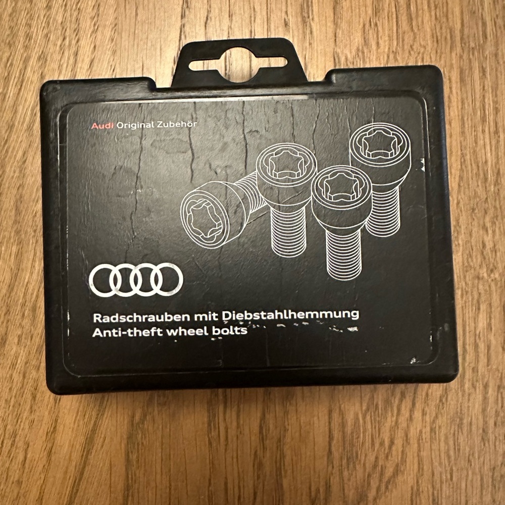 Audi Wheel Lock - Genuine Audi 83A071455